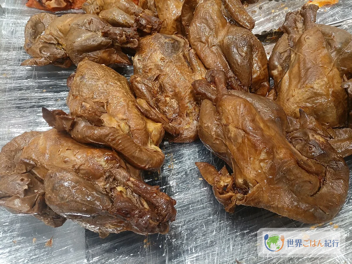 手順5: 鶏肉をゆでて裂く