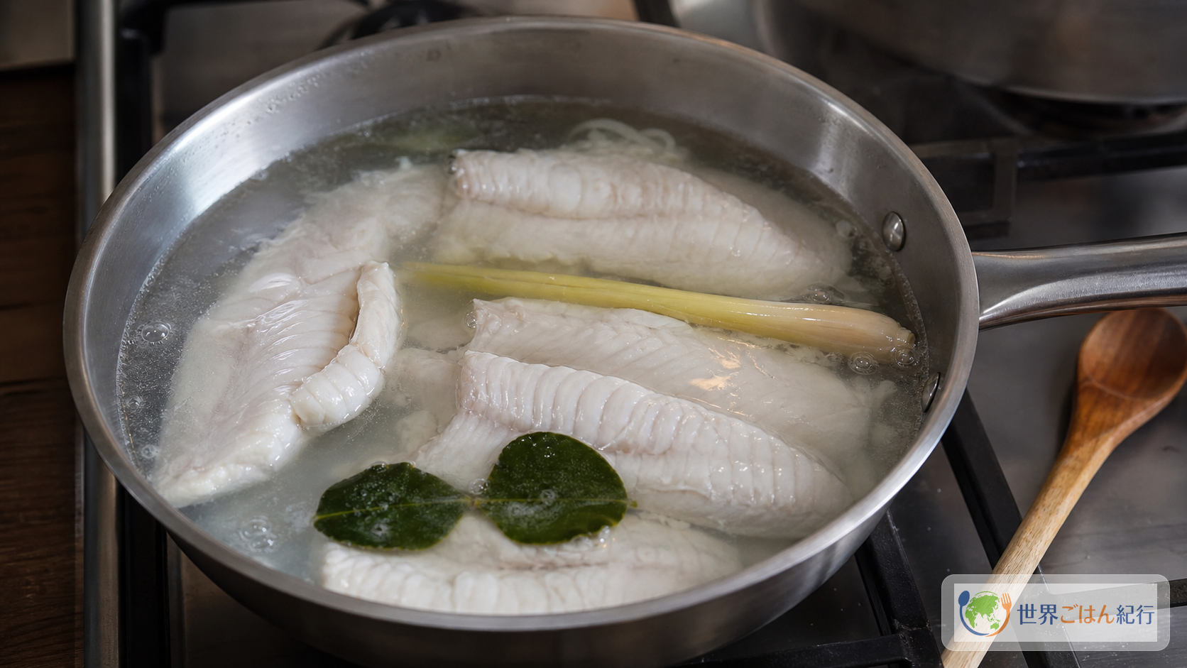 手順2: 魚を静かに下煮する
