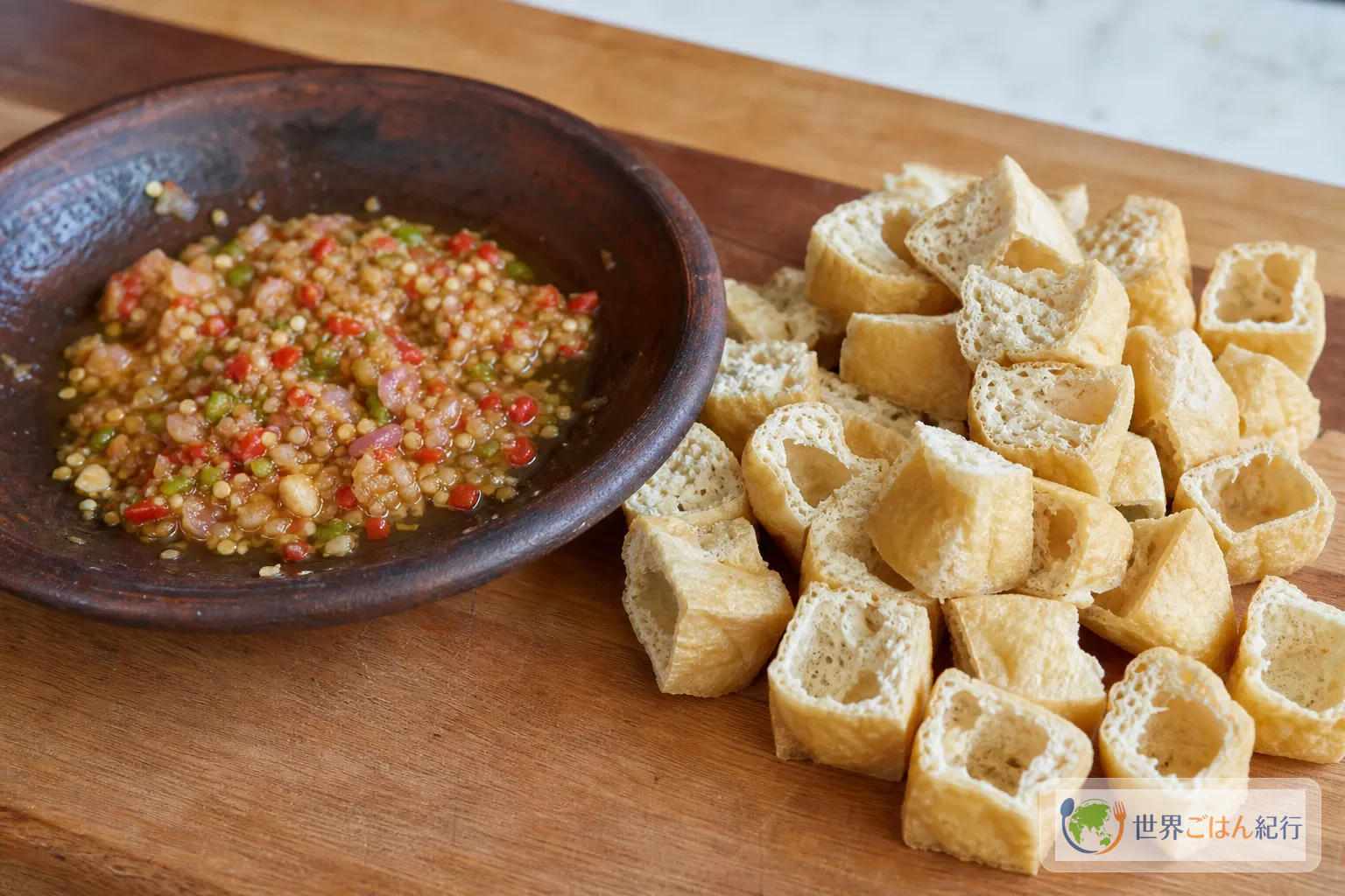 手順4: 豆腐を切り、香味を絡める